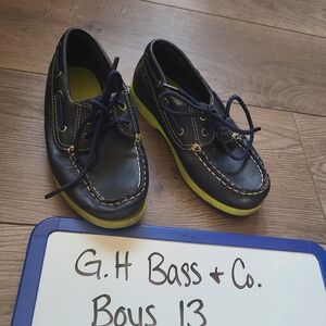 G.H. Bass & Co. Kids Moccasins in Black and Green